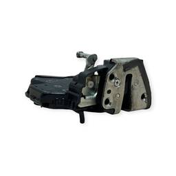 FECHADURA PORTA TRASEIRA ESQ COROLLA 03 A 08 HILUX SW4 06/15