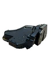 FECHADURA PORTA TRASEIRA ESQ COROLLA 03 A 08 HILUX SW4 06/15