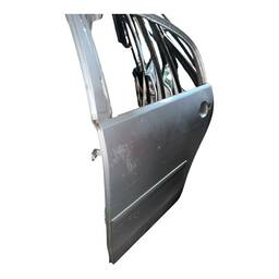 PORTA TRASEIRA ESQUERDA POLO SEDAN 2003 2004 A 2014