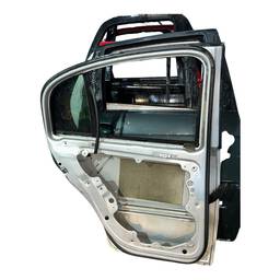 PORTA TRASEIRA ESQUERDA POLO SEDAN 2003 2004 A 2014