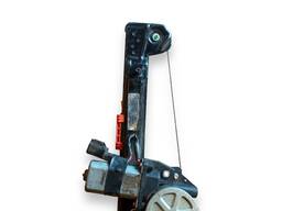 MÁQUINA DE VIDRO PORTA DIANTEIRA ESQ PUNTO LINEA 09 A 16 ELÉ