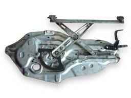 MÁQUINA DE VIDRO PORTA DIANTEIRA ESQUERDA CERATO 11 A 2013