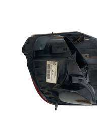 LANTERNA TRASEIRA DIREITA  MOBI 2017/ ORIGINAL 