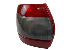 LANTERNA TRASEIRA ESQUERDA SIENA 1996 A 2000 ORIGINAL