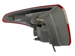 LANTERNA TRAS DIR HB20 HATCH 2013 A 2019 (CANTO) ORIGINAL