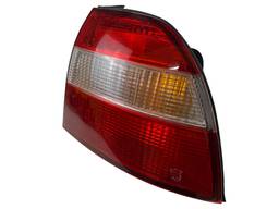 LANTERNA DIREITA HONDA ACCORD  1º LINHA 