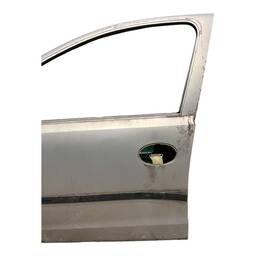 PORTA DIANTEIRA ESQUERDA CORSA 2003 A 2012 MONTANA 04 A 2010
