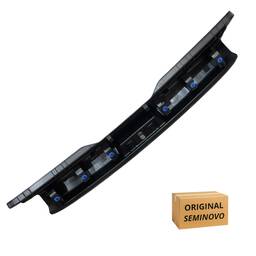 SOLEIRA PORTA MALAS FIAT FASTBACK 2023 A 2025