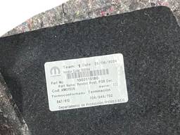 CARPETE LATERAL DIREITA MALA ORIGINAL FIAT CRONOS 100261318