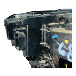 FAROL ESQUERDO JETTA 2018/ FULL LED