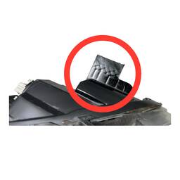 FAROL DIREITO KA 2018 A 2021 MASC NEGRA FRISO CROMADO