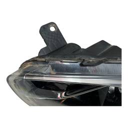 FAROL ESQUERDO KA 2018 A 2021 MASC NEGRA FRISO CROMADO