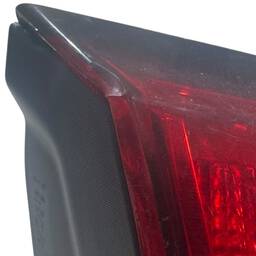 LANTERNA ESQUERDA ORIGINAL FIAT ARGO 2017-25 PEQUENO DETALHE