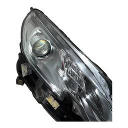 FAROL RECUPERADO DIREITO PEUGEOT 2008 2015/ C/ LED