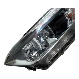 FAROL DIREITO KICKS 2017 A 2021 S/ LED