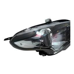 FAROL DIREITO VERSA 2015 A 2020