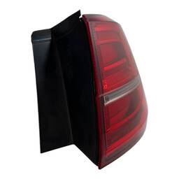 LANTERNA TRASEIRA DIREITA JETTA 2015 A 2018 (CANTO) C/ LED