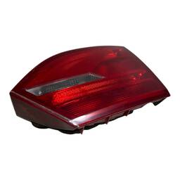 LANTERNA TRASEIRA DIREITA JETTA 2011 A 2014 (MALA) S/ LED