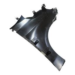 PARALAMA ESQUERDO COM FUROS ORIGINAL FIAT ARGO HGT TREEKING