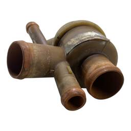 CONEXÃO FLANGE ÁGUA MOTOR DISCOVERY 4 2.7 2006 2011