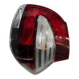 LANTERNA TRASEIRA DIREITA  MOBI 2017/