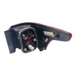 LANTERNA TRASEIRA CANTO ESQUERDA ORIGINAL FIAT GRAND SIENA 