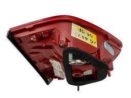 LANTERNA TRASEIRA ESQUERDA FOX 2015 A 2022 (MALA)