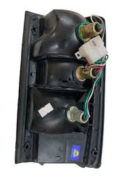 LANTERNA TRASEIRA ESQURDO HILUX 1989 1990 SIMILAR 