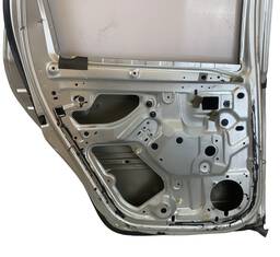 PORTA TRASEIRA ESQUERDA DUSTER 2012 A 2016 SEMINOVO