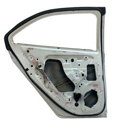 PORTA TRASEIRA ESQUERDA GM ONIX PRISMA 2013 2019 ORIGINAL