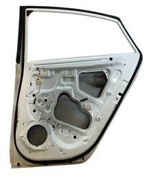 PORTA TRASEIRA DIREITA HB20 SEDAN 2013 A 2019