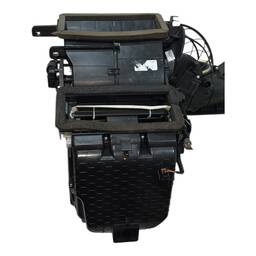 CAIXA EVAPORADORA GRAND SIENA COM AR DIGITAL CONFERIR FOTOS