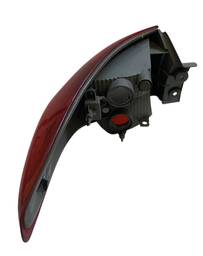 LANTERNA TRASEIRA DIREITA HB20 HATCH 2013 A 2019 (CANTO)