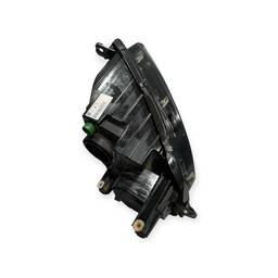 FAROL DIREITO INFERIOR TORO 2020 2021 A 2025 FULL LED