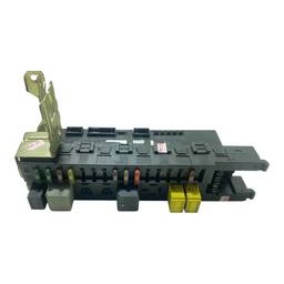 MODULO FUSIVEL PORTA MALAS MB C180 MERCEDES-BENZ 2004 2010