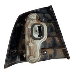 LANTERNA TRASEIRA DIREITA ASTRA HATCH 2003 A 2012 BICOLOR