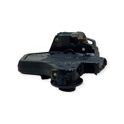 FECHADURA PORTA TRASEIRA ESQ COROLLA 03 A 08 HILUX SW4 06/15