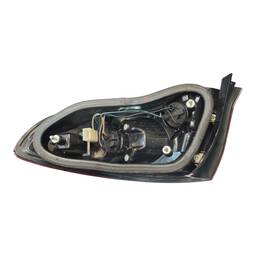 LANTERNA TRASEIRA ESQUERDA ORIGINAL FIAT SIENA 2008 A 2016