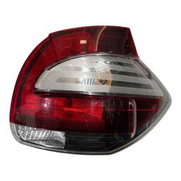 LANTERNA TRASEIRA DIREITA  MOBI 2017/