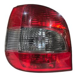 LANTERNA TRASEIRA ESQUERDA SCENIC 2001 A 2011