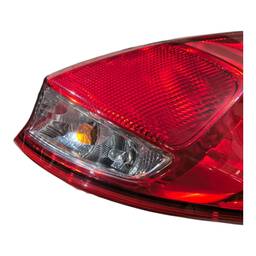 LANTERNA TRASEIRA DIREITA NEW FIESTA HATCH 2013 A 2019