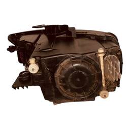 FAROL DIREITO AUDI A3 S3 2013 A 2016