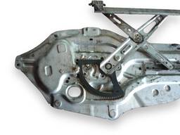 MÁQUINA DE VIDRO PORTA DIANTEIRA ESQUERDA CERATO 11 A 2013