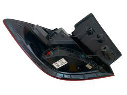 LANTERNA TRASE DIR CRUZE 2017 A 2023 HATCH (CANTO) ORIGINAL