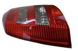 LANTERNA TRASEIRA ESQUERDA ASTRA HATCH 2003 A 2012 FUME NOVA