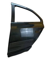 PORTA TRASEIRA ESQUERDA GM ONIX ACTIVE 16/19 ORIGINAL