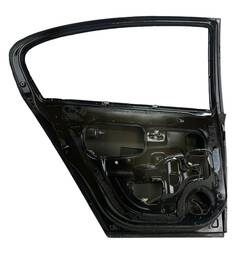 PORTA TRASEIRA ESQUERDA VECTRA SEDAN 2006 A 2011 ORIGINAL