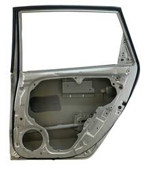 PORTA TRASEIRA DIREITA HYUNDAI I30 HATCH 2010 A 2012