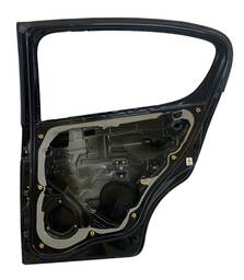 PORTA TRASEIRA DIREITA PALIO ATTRACTIVE 2012 A 2017