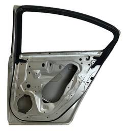 PORTA TRASEIRA DIREITA CRUZE SEDAN 2012 2013 A 2016